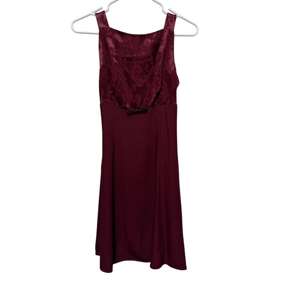 Just Choon Homecoming Semi Formal  Burgundy Dress Size 3 - Picture 1 of 5